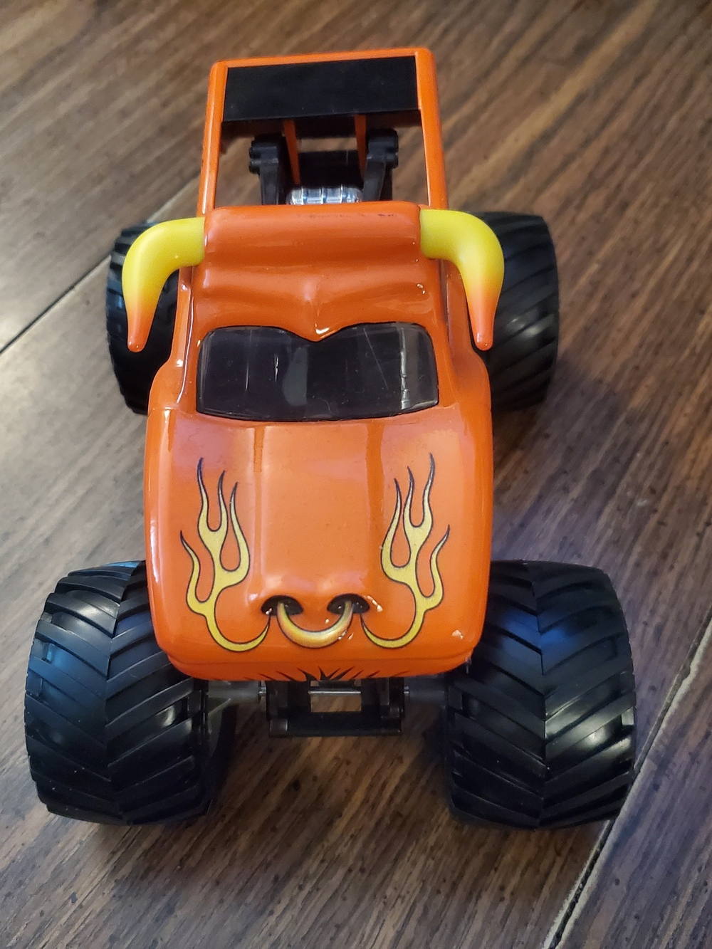 EL TORO LOCO Monster JAM Truck Toy with Yellow Horns - Kids Toys